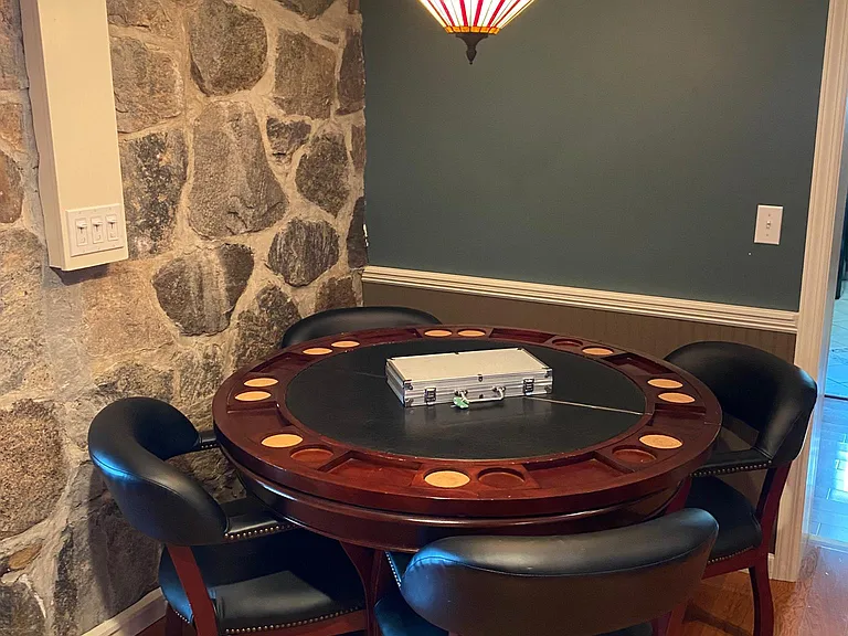 440 Lakeside Dr — Photo 28