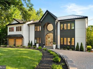9402 Meadowbrook Ave, Philadelphia, PA 19118