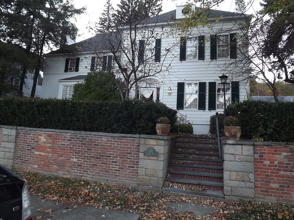 132 Congress St in the fall