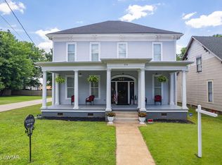 554 E Main St, Jackson, TN 38301
