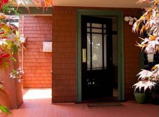 1824 Curtis St, Berkeley, CA 94702