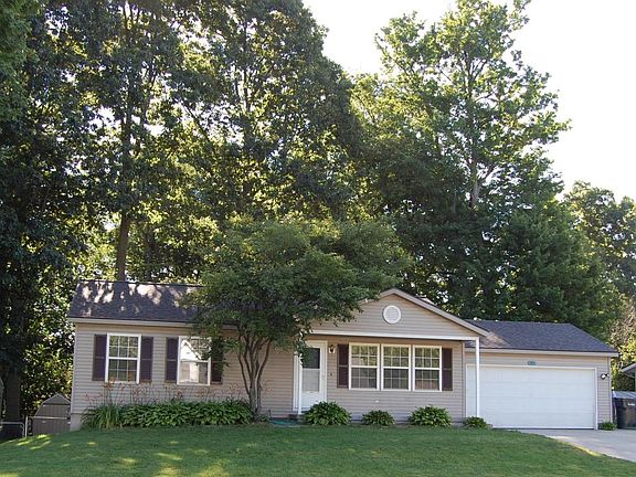 5th image of 6700 Estate Dr SW