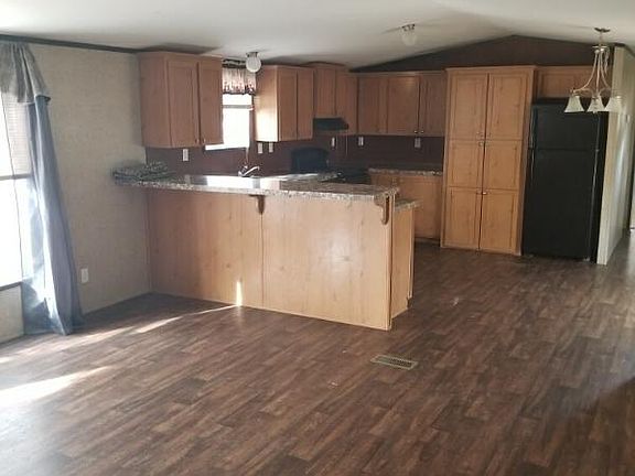 2nd image of 8559 Gulf Hwy Trlr 519