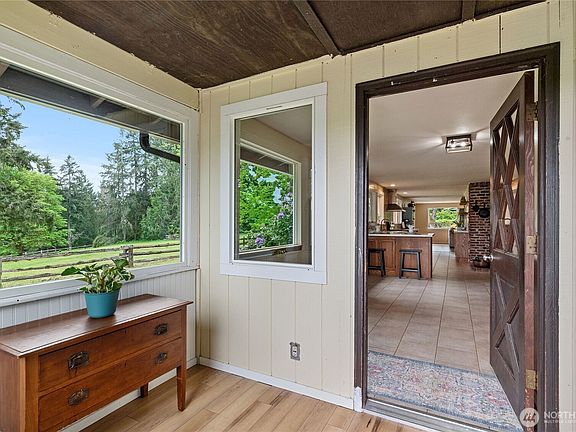 5th image of 5419 178th Avenue Ct NW