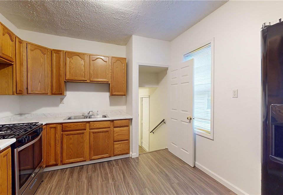 2661 Cochran St, Erie, PA 16508 Zillow