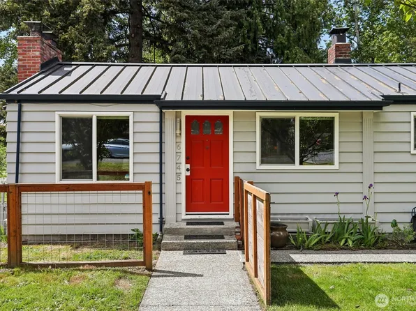 6745 18th Avenue SW, Seattle, WA 98106