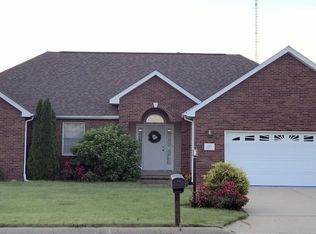 113 Thornton Ct, East Peoria, IL