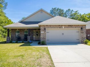 14013 Fox Hill Dr, Gulfport, MS 39503