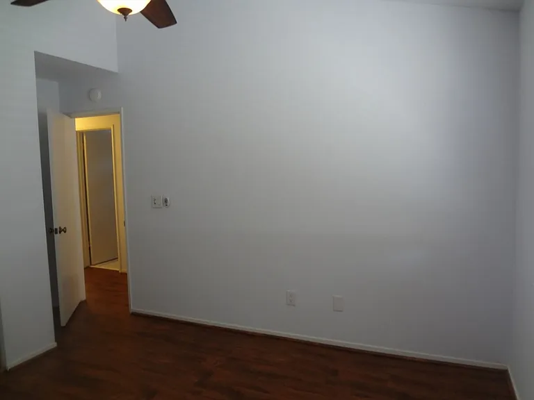 8126 Briar Ridge Ln — Photo 13