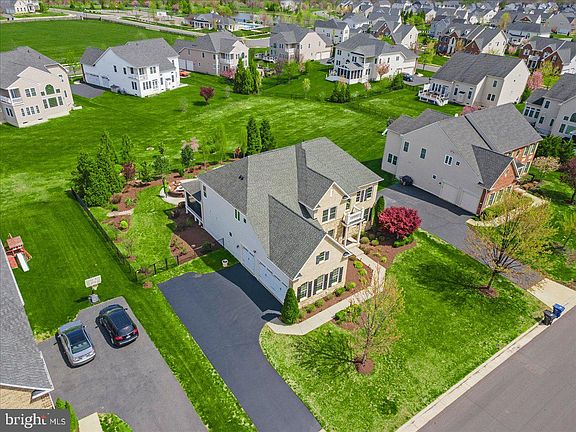 5th image of 42470 Fawn Meadow Pl