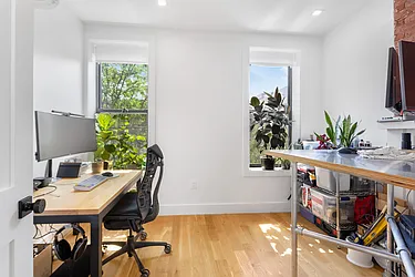 Rented by Safdie Realty Group