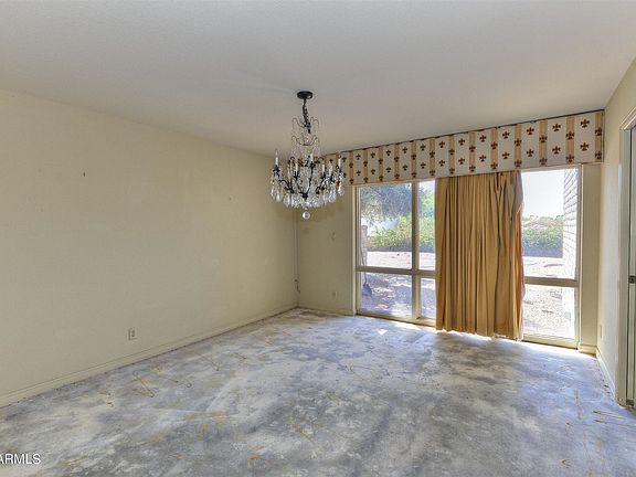 5th image of 3500 E Lincoln Dr Unit 5