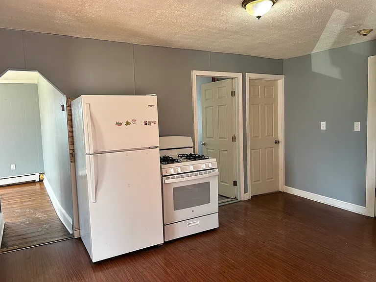 121 Tell St #2F — Photo 13