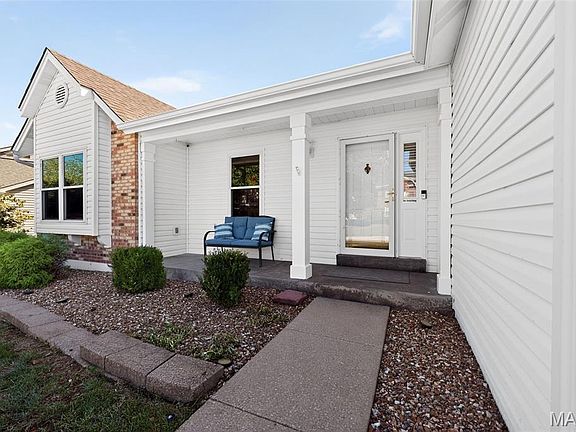 3rd image of 2335 Federalist Pl
