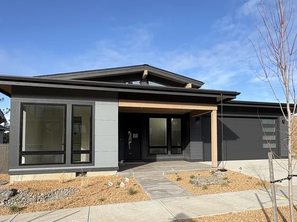 3027 NW Polarstar Ave Lot 38, Bend, OR 97703