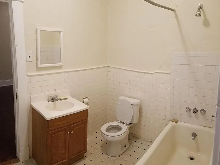 1009 Brandon Ave #6 — Photo 10