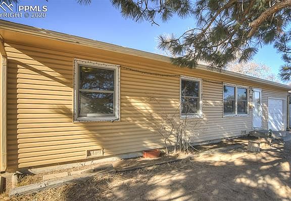 5th image of 1826 N Circle Dr