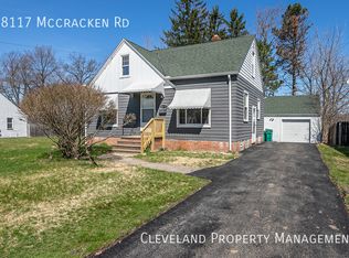 18117 McCracken Rd, Maple Heights, OH 44137