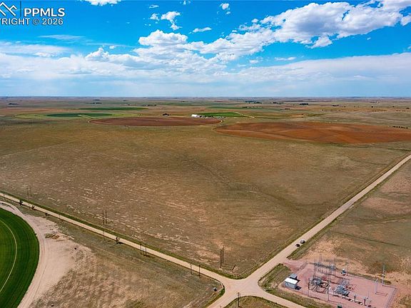 4th image of 4004 County Road 2b