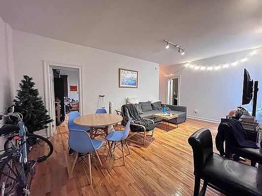 3rd image of 356 Saint Johns Pl #F