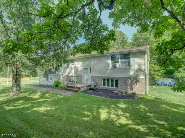 936 Hampton Rd, Stillwater Twp., NJ 07860