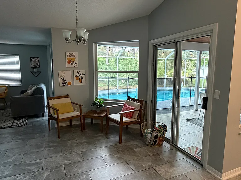 127 Burroughs Dr — Photo 23