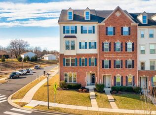 5800 Oakdale Village Rd, Ijamsville, MD 21754