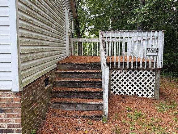 5th image of 6904 Agea Ln