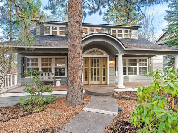 250 NW 17th St, Bend, OR 97703