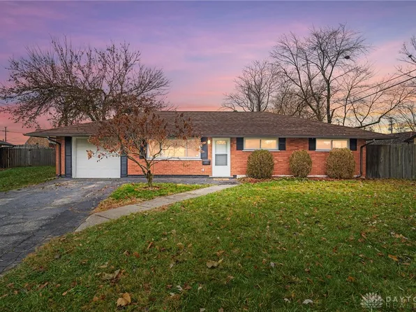 3519 Waterbury Dr, Dayton, OH 45439