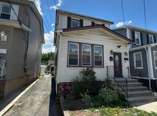 96 Paine Ave FLOOR 2, Irvington, NJ 07111