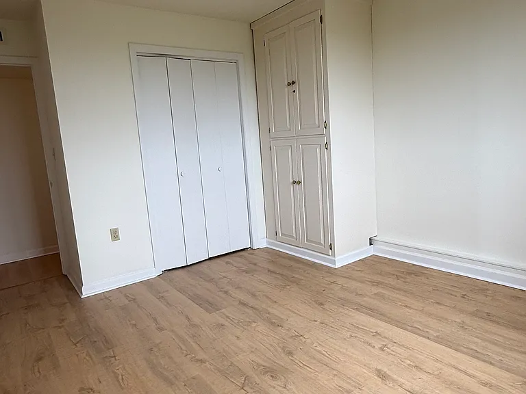 1825 Saint Julian Pl #18E — Photo 9