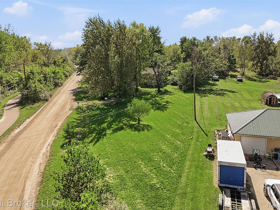 Vl Huron Rd, photo 8