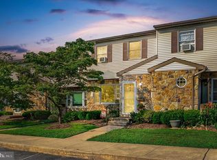 558 E Linden St, Fleetwood, PA 19522