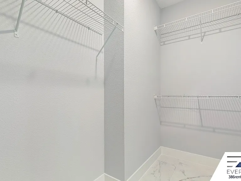 4 Karl Ct — Photo 22
