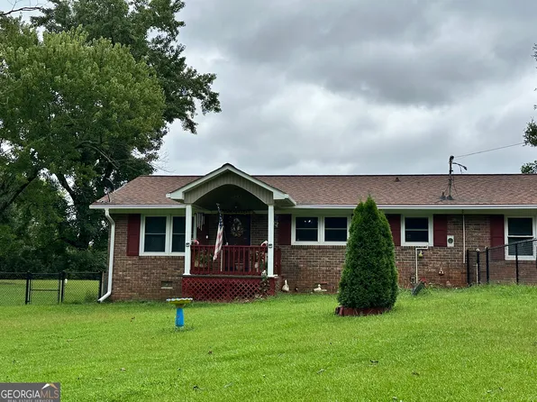 137 Hillcrest Loop, Royston, GA 30662