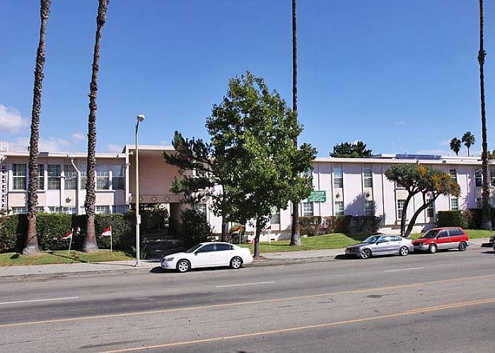 5050 Woodman
