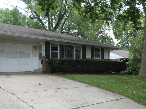 1003 E McHenry St #2, Urbana, IL 61801