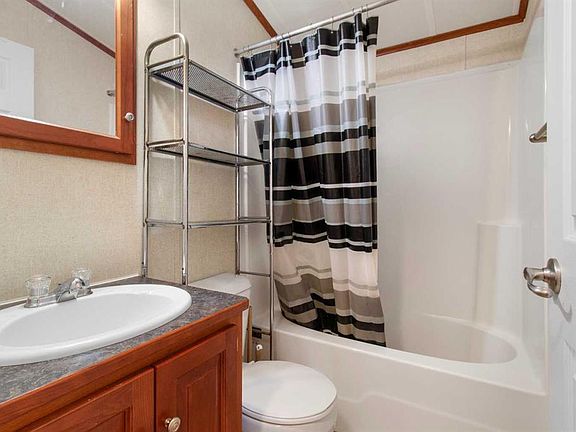 4th image of 10046 W Township Road 422 #76A