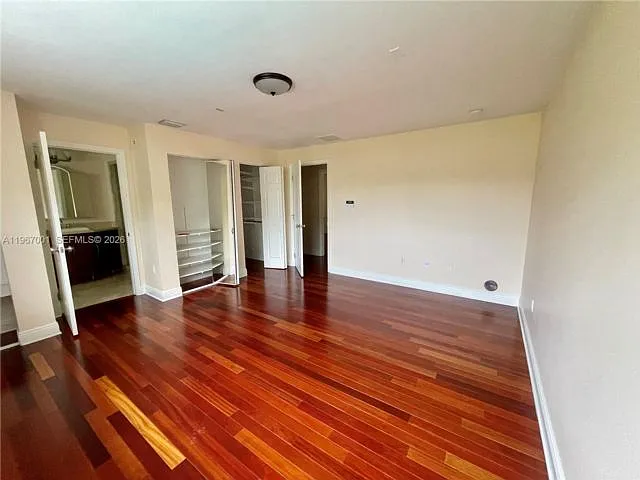 10672 SW 77th Ave — Photo 3