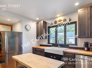 12 Bank St, Troy, NY 12180