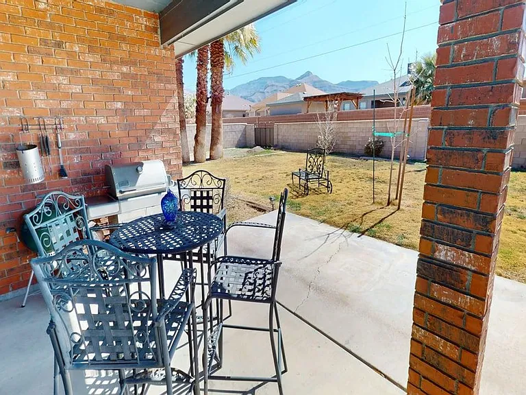 1022 Mimosa Ave — Photo 72