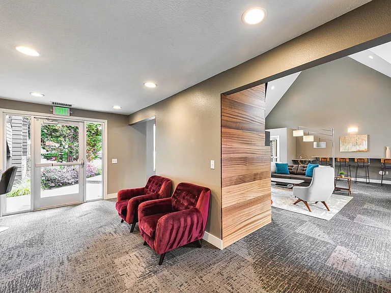 Sterling Pointe — Photo 35