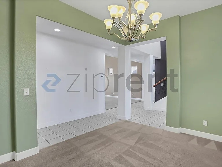 5743 W Chennault Ave — Photo 13
