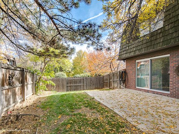2nd image of 3600 S Narcissus Way