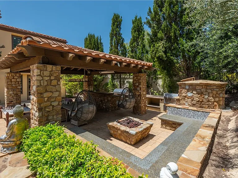 25561 Prado De Las Bellotas — Photo 34