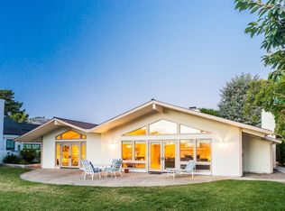 7078 Valley Greens Cir, Carmel, CA 93923