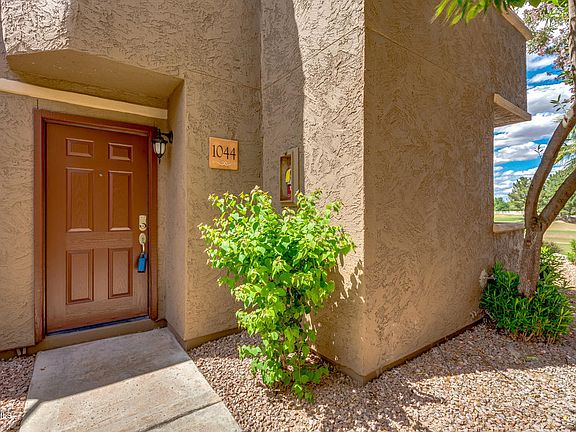 2nd image of 5122 E Shea Blvd Unit 1044