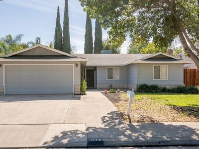 1112 Grand Prix Dr, Modesto, CA, 95356