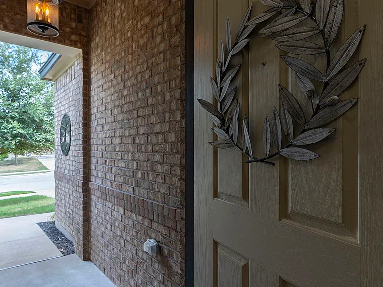 5817 Sardinia Dr — Photo 29